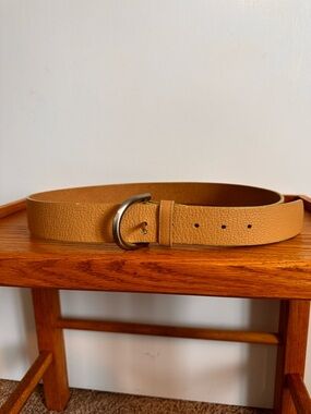 Talbots Tan Leather Belt with Brushed Metal D-Ring